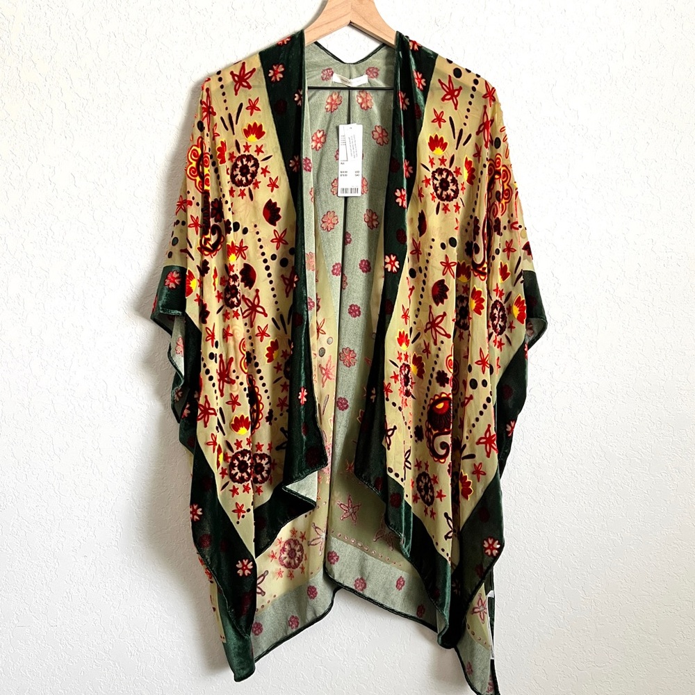 Urban Outfitters Cyra Ruana Kimono Cover Boho Floral Velvet Trim Green Gold OS